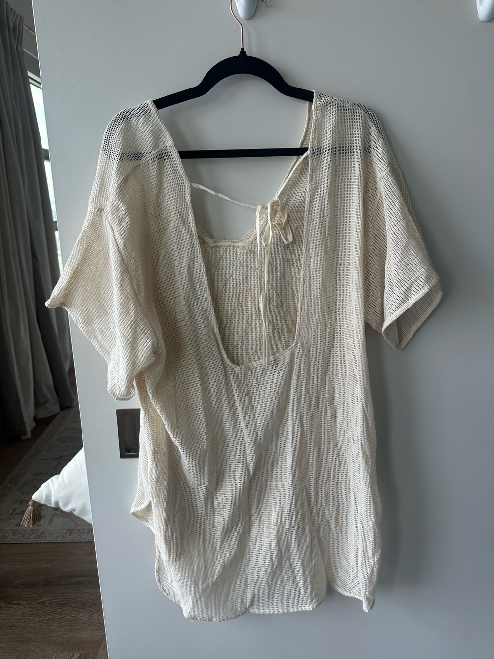 Celandine Cream Mesh Beach Cover-Up Tunic - Picture 3 of 4